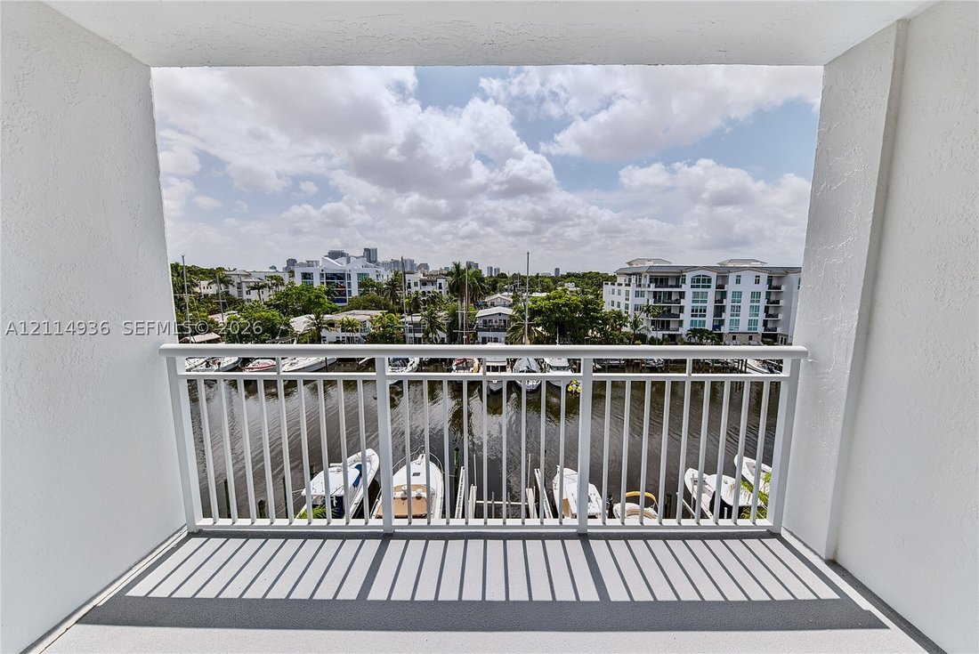 Condo in Fort Lauderdale, Florida, United States 3 - 19213222
