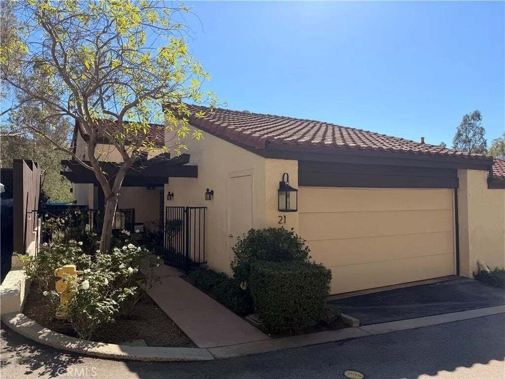 Condo in Glendale, California, United States 1 - 19210516
