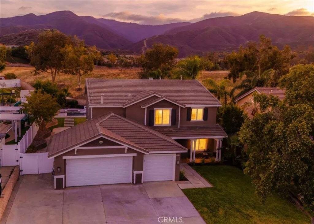 House in Corona, California, United States 2 - 19212553