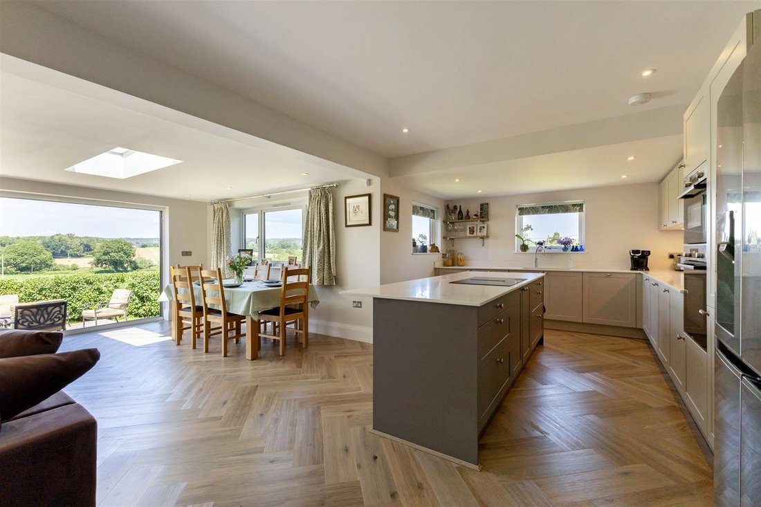 Bungalow à Rogate, Angleterre 2 - 19209724