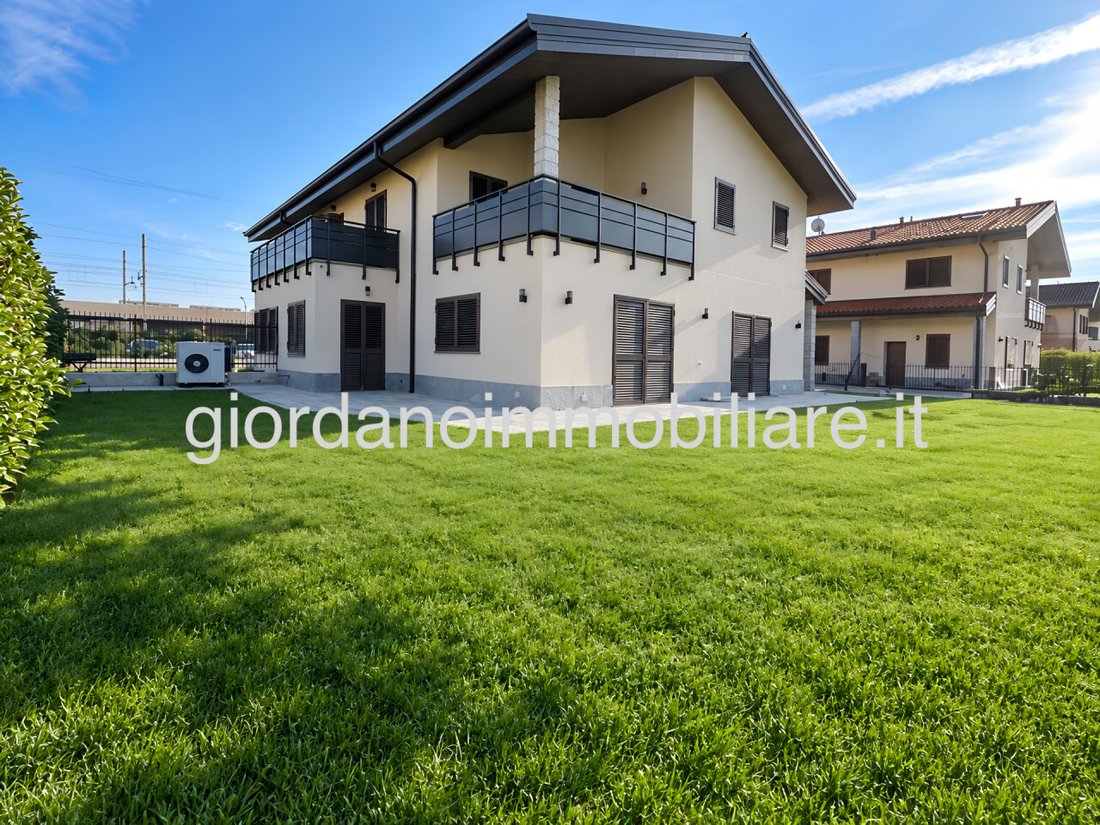 Villa in Arcore, Lombardy, Italy 2 - 19211020