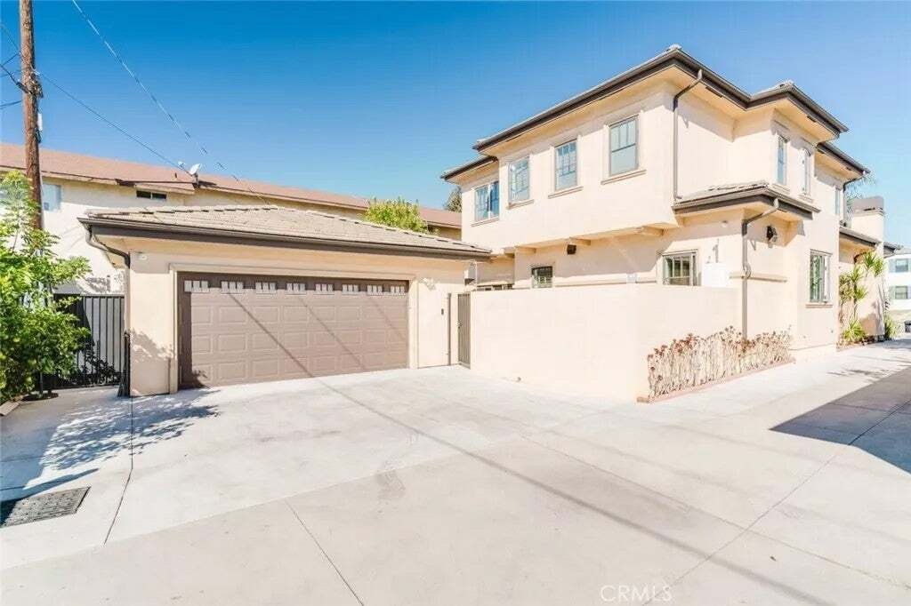 House in Glendale, California, United States 5 - 19210496