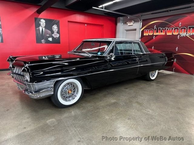 Cadillac Coupe DeVille in Calverton, NY, United States 2 - 19209904