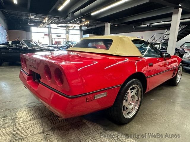 Chevrolet Corvette in Calverton, NY, United States 5 - 19210002