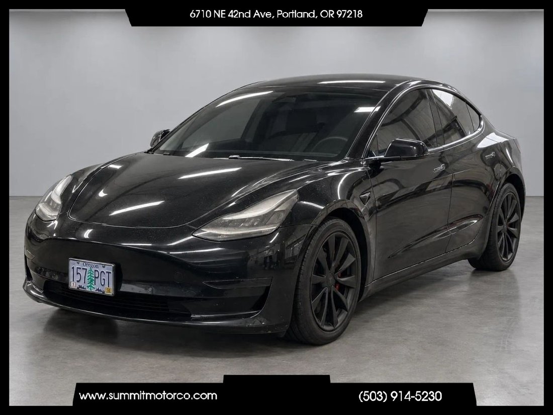Sedan in Portland, OR, United States 1 - 19211282