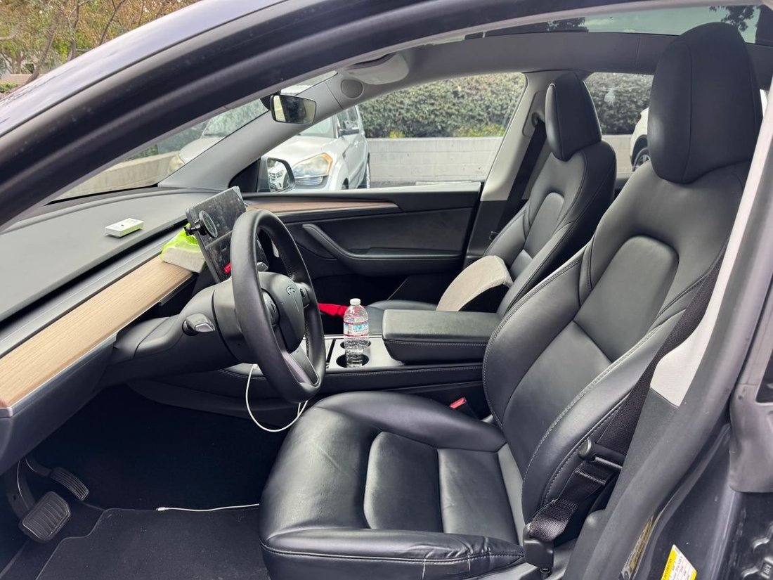 Suv in Costa Mesa, CA, United States 2 - 19211329