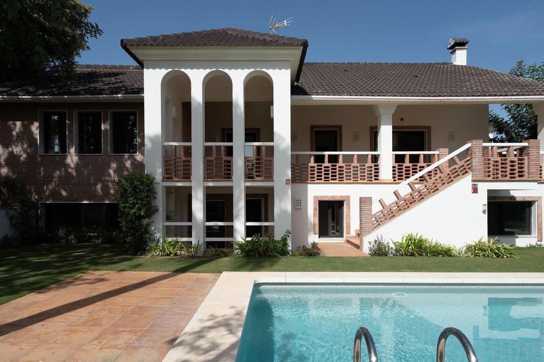 Villa in Bel-Air, Estepona, Andalusien 4 - 19213195