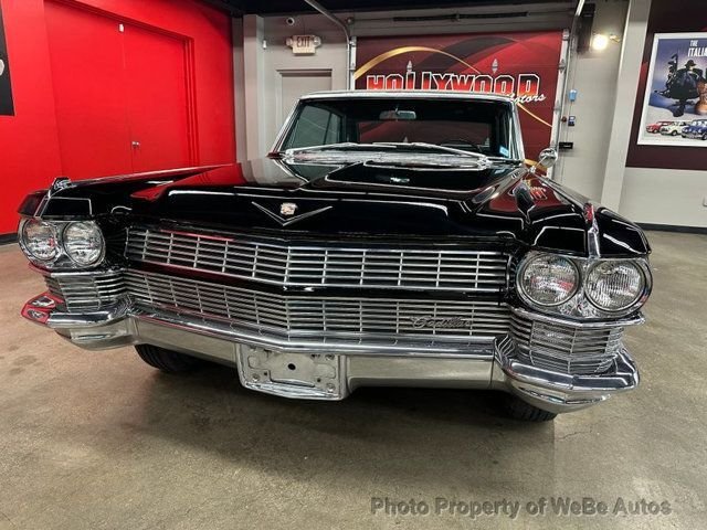 Cadillac Coupe DeVille in Calverton, NY, United States 5 - 19209904