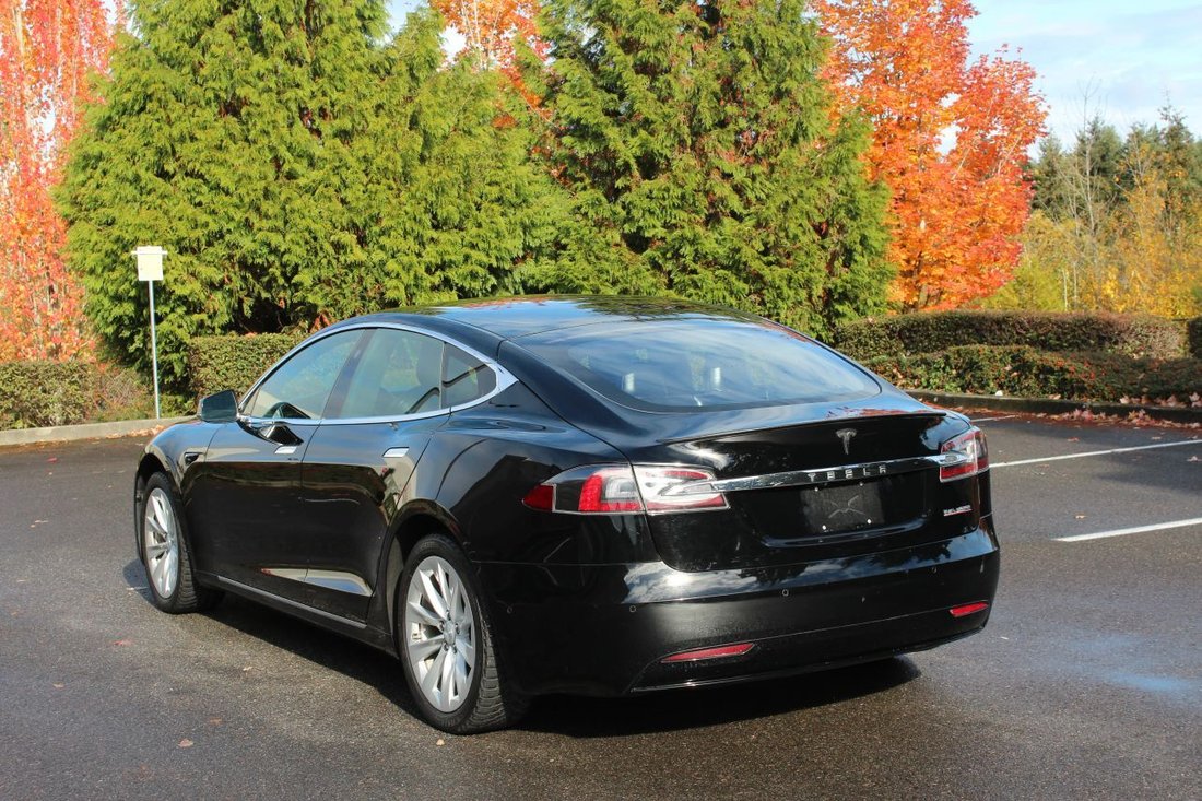 Sedan in Lynnwood, WA, United States 5 - 19213518
