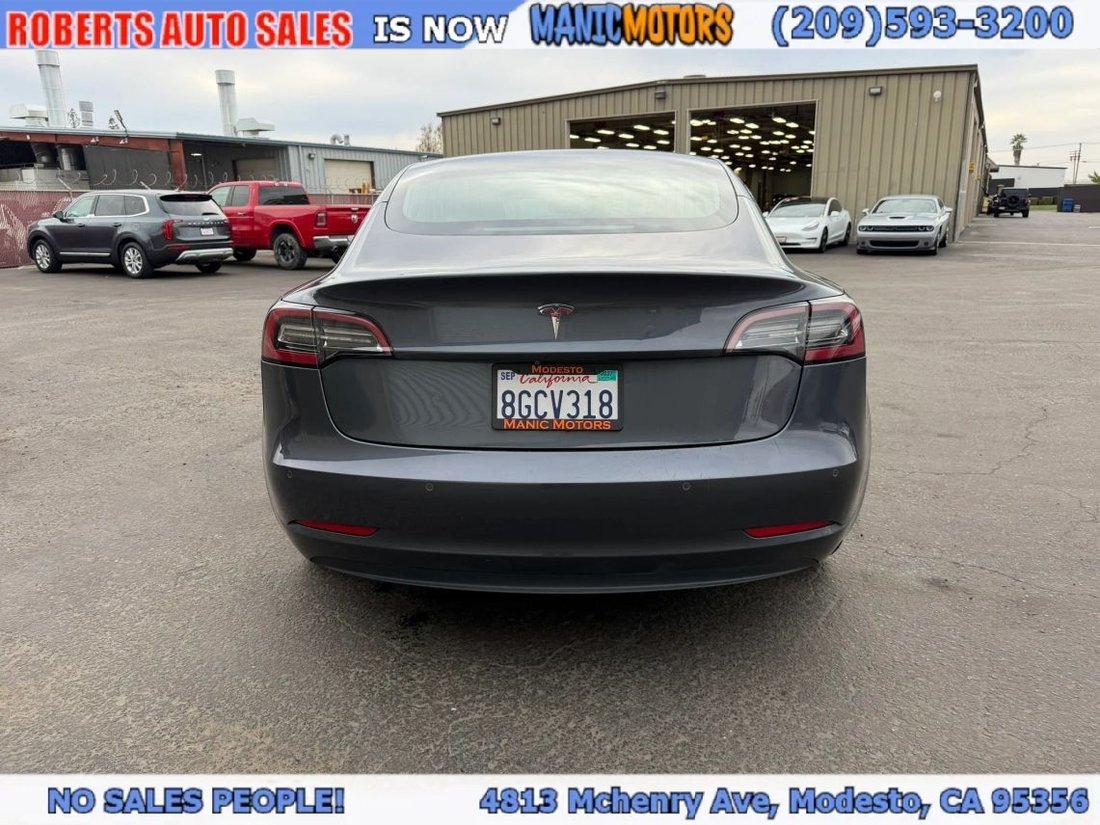 Sedan in Modesto, CA, United States 4 - 19213417