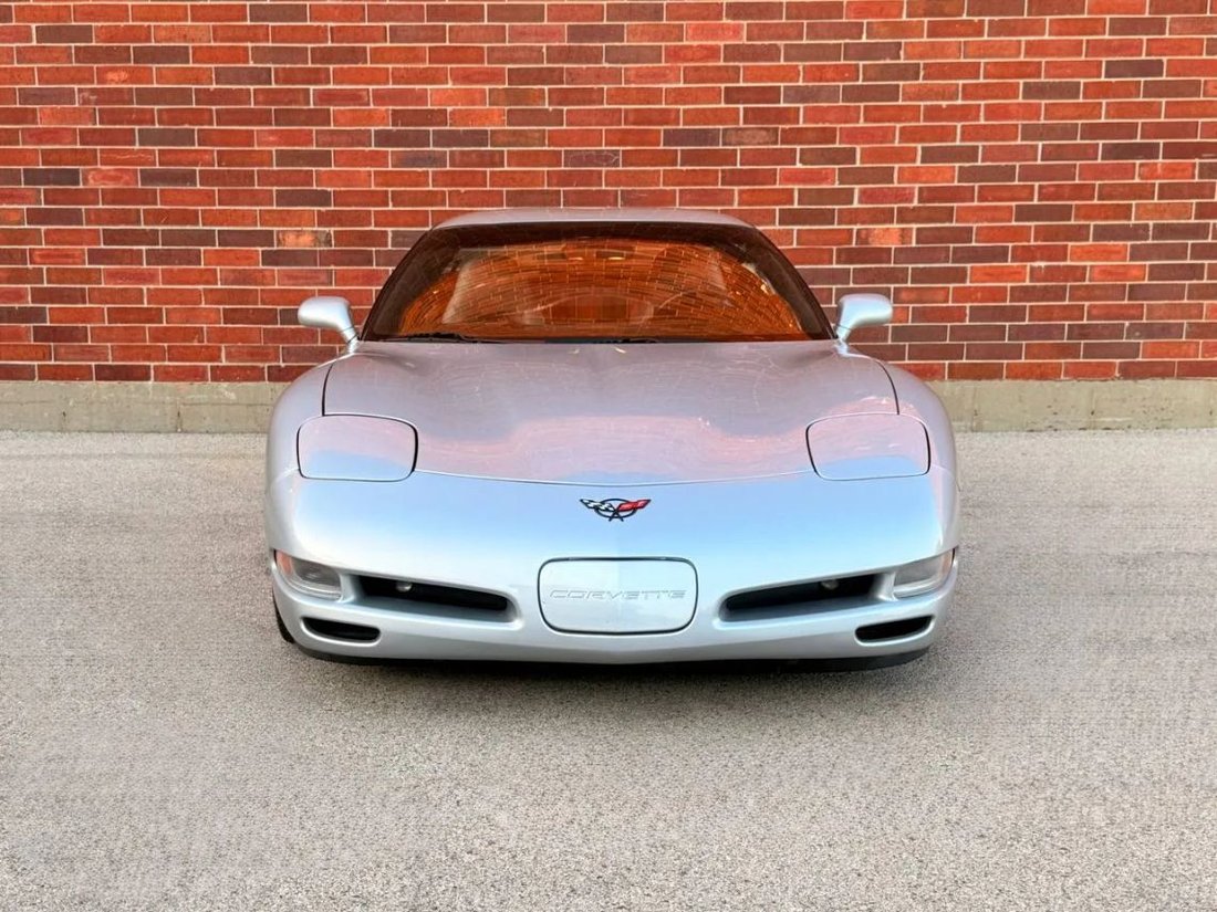 Coupe in Crystal Lake, IL, United States 2 - 19213517