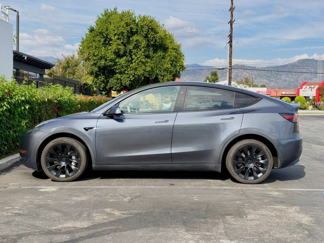 Suv in Azusa, CA, United States 4 - 19213407