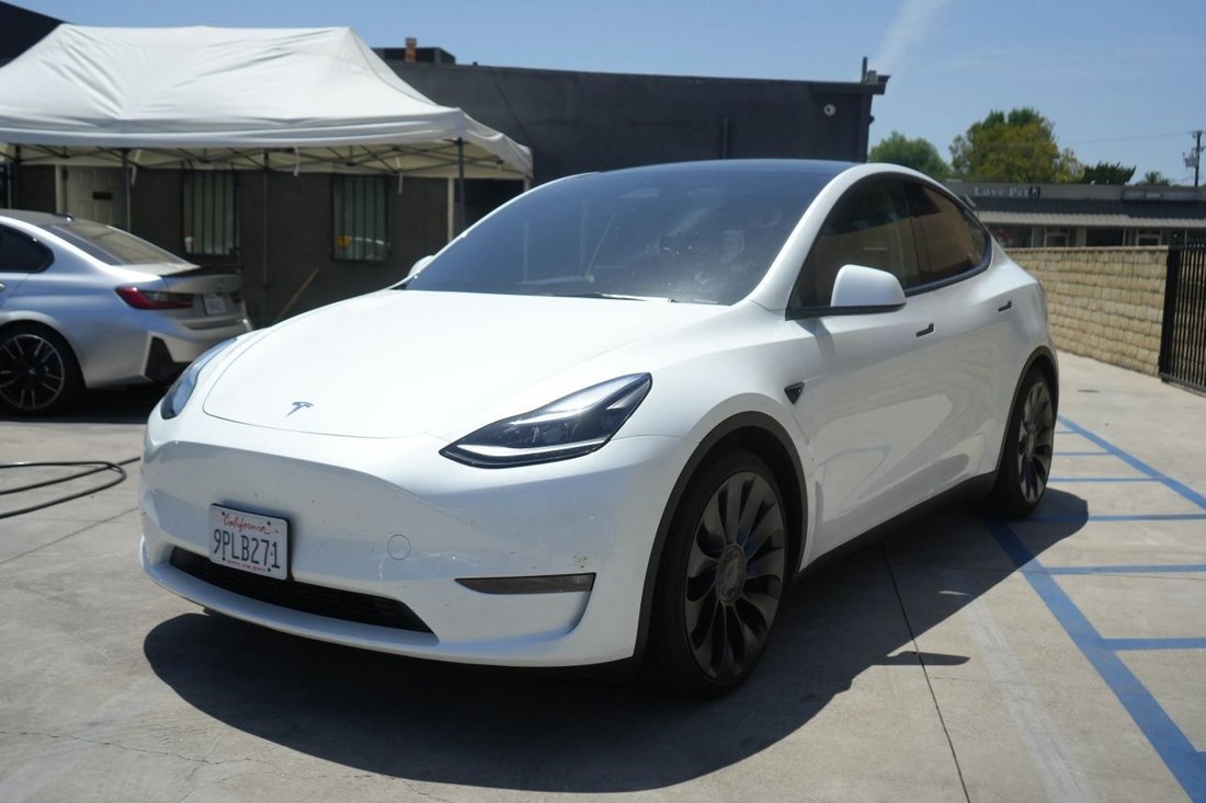 Suv in San Gabriel, CA, United States 2 - 19213468