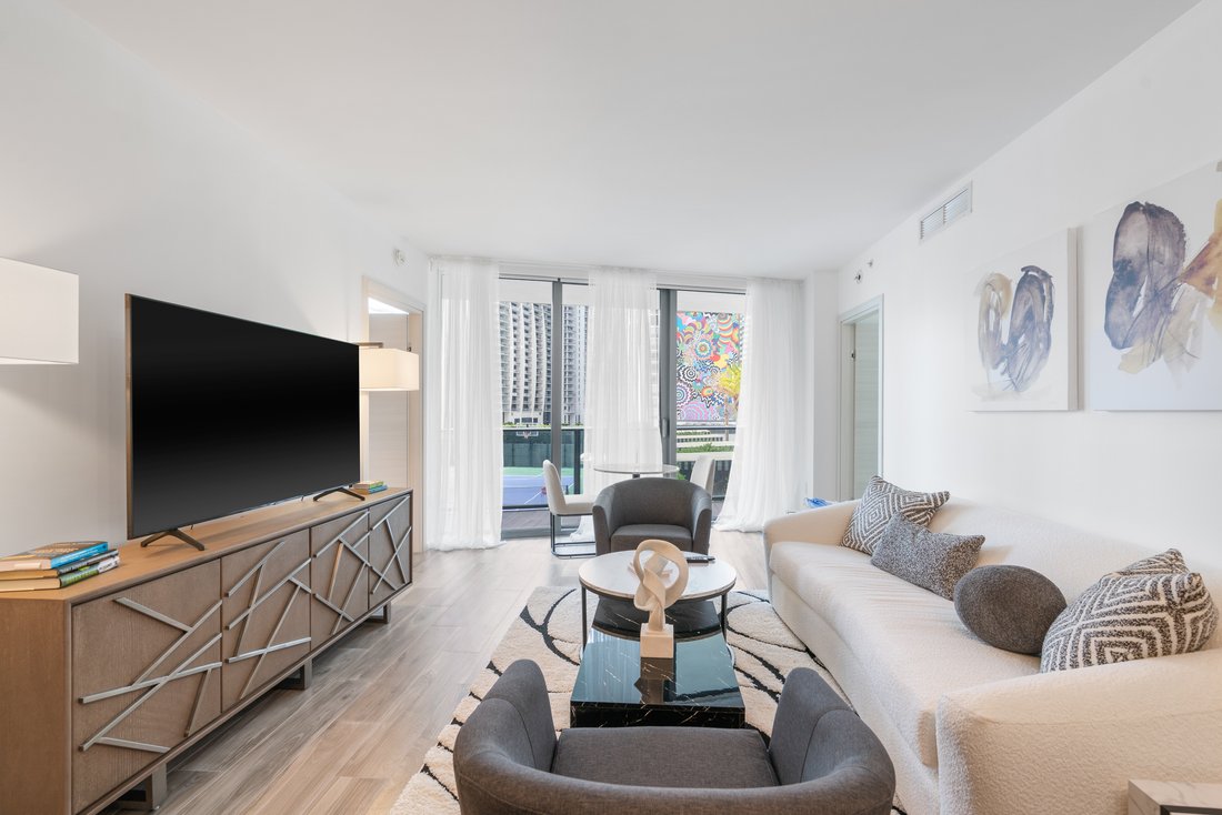Condominio en Miami, Florida, Estados Unidos 3 - 19213354