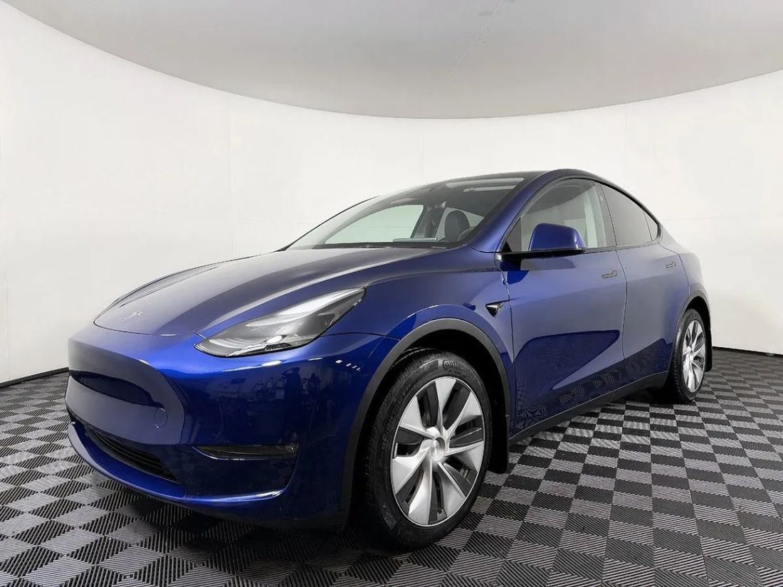 Suv in Lynnwood, WA, United States 2 - 19213491