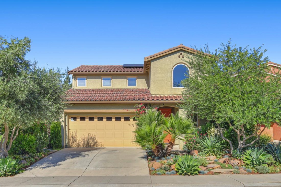 House in Elk Grove, California, United States 1 - 19214075