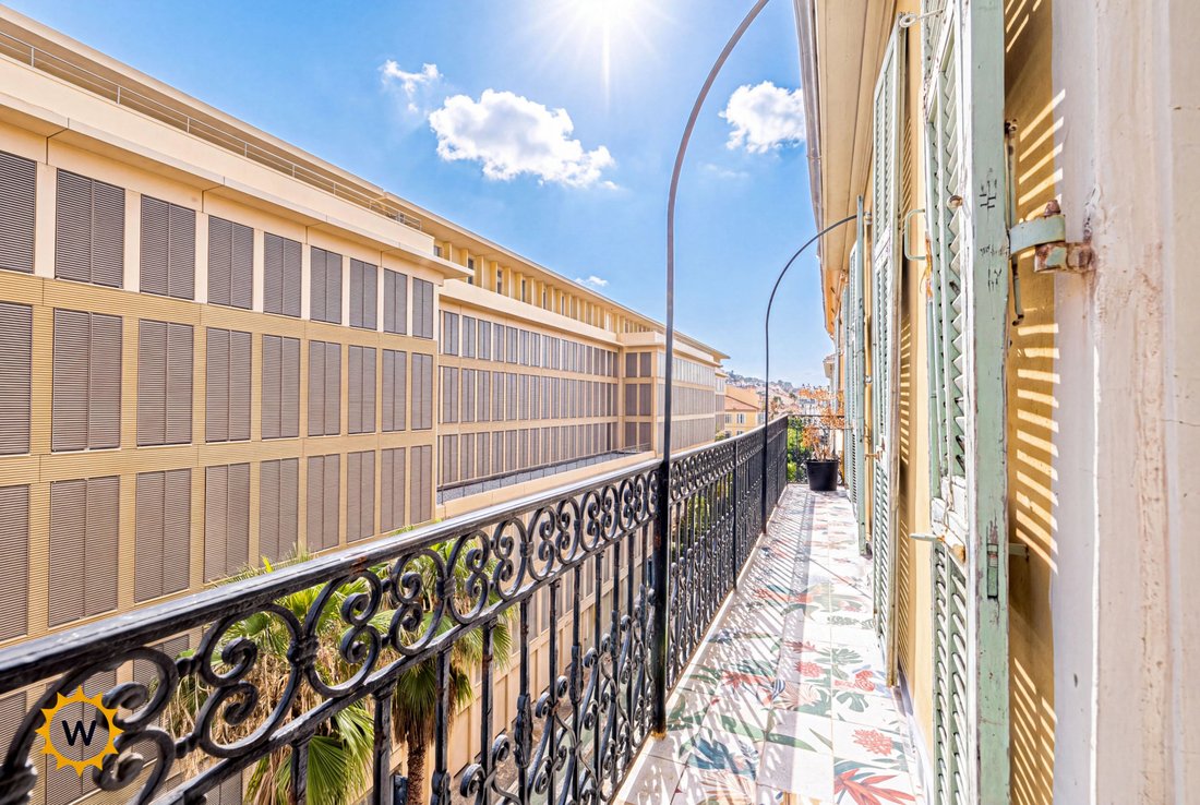 Wohnung in Nizza, Provence-Alpes-Côte d'Azur, Frankreich 1 - 19215722