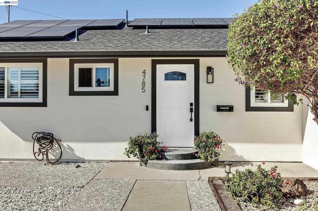 House in Newark, California, United States 4 - 19214799
