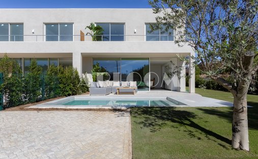 Townhouse en Santa Bárbara de Nexe, Algarve, Portugal 1