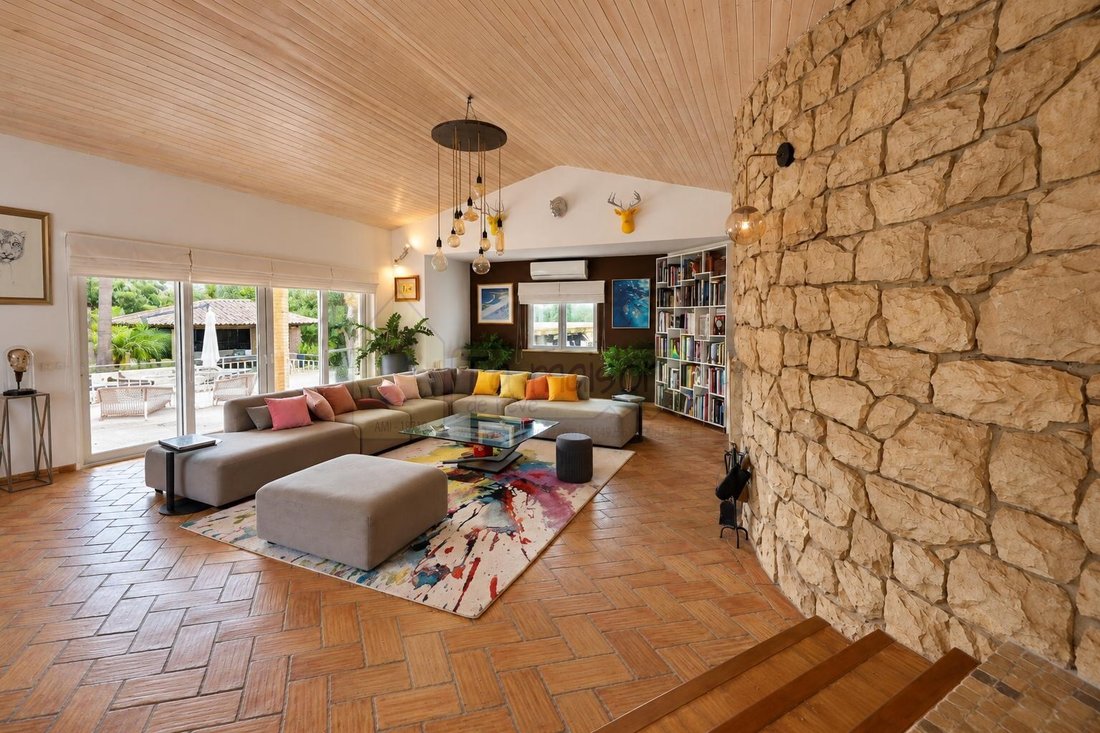 Haus in Santa Bárbara de Nexe, Algarve, Portugal 1 - 19215778