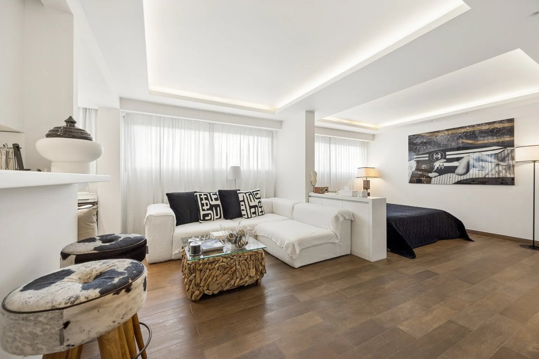 Apartamento en Cannes, Provenza-Alpes-Costa Azul, Francia 1 - 19215682
