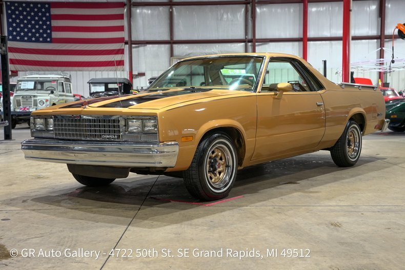 Coupe in Grand Rapids, United States 1 - 19220494
