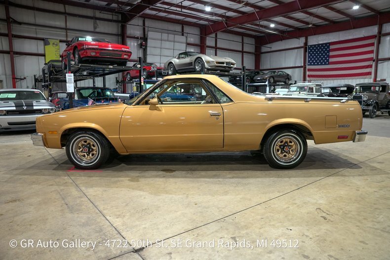 Coupe in Grand Rapids, United States 4 - 19220494