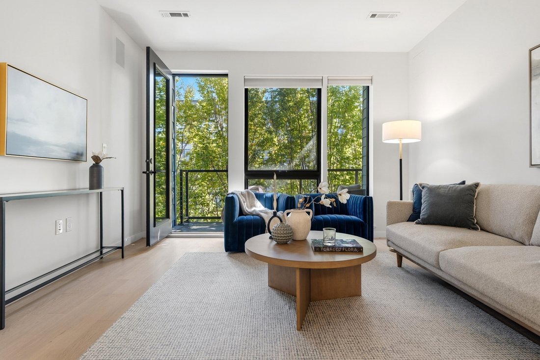 Condo in Boston, Massachusetts, United States 2 - 19215982