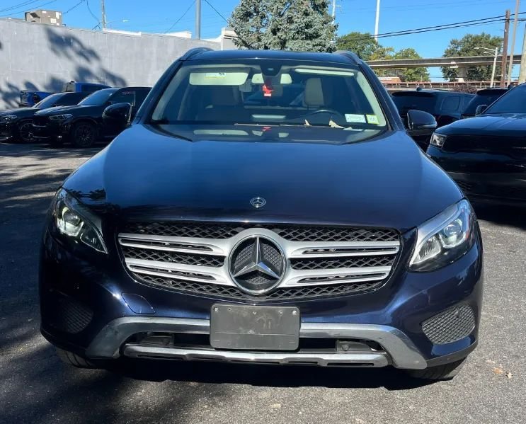 Suv in Newark, NJ, United States 3 - 19221218