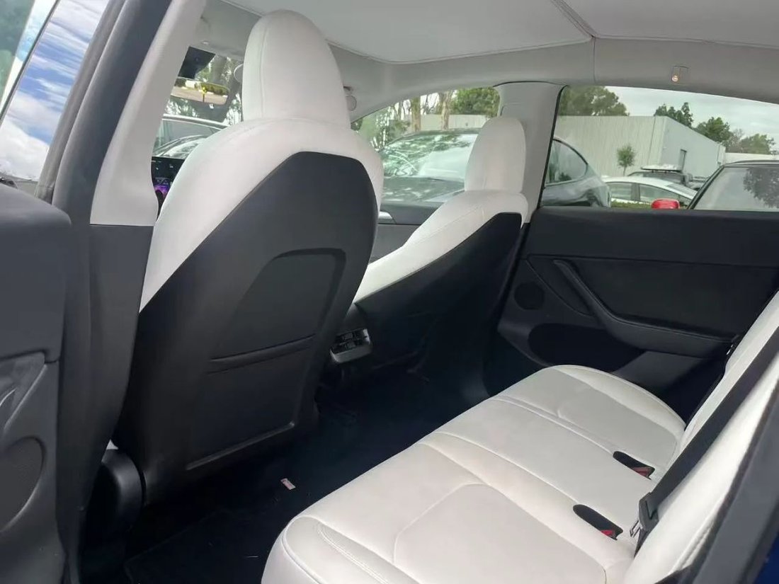 Suv in Costa Mesa, CA, United States 4 - 19221219