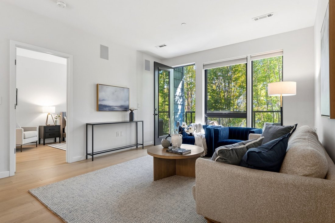 Condo in Boston, Massachusetts, United States 3 - 19215982