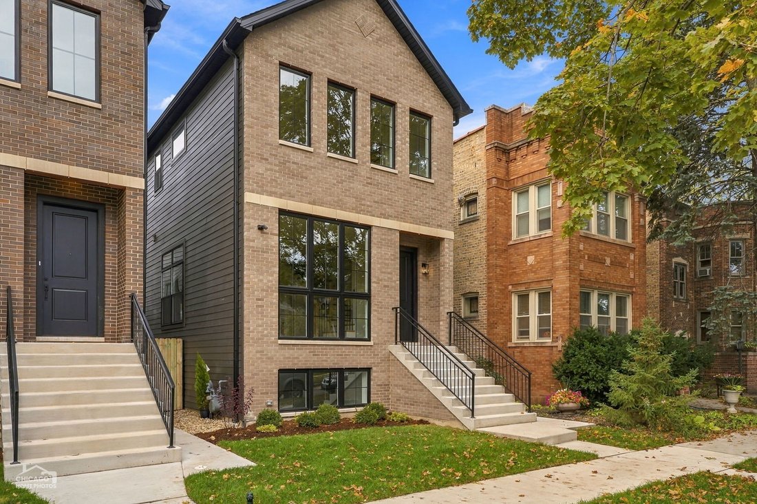 House in Chicago, Illinois, United States 3 - 19217734