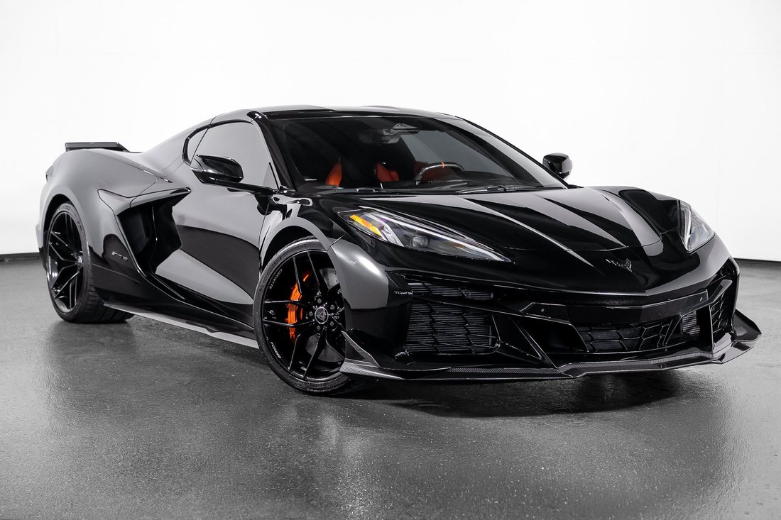 Coupe in Pompano Beach, FL, United States 1 - 19215129