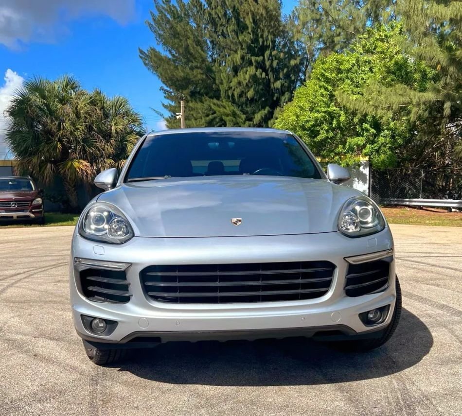 Suv in Davie, FL, United States 2 - 19219175