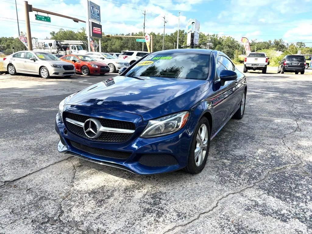 Coupe in Tallahassee, FL, United States 1 - 19219253