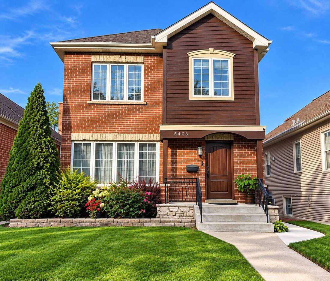 House in Chicago, Illinois, United States 1 - 19217729