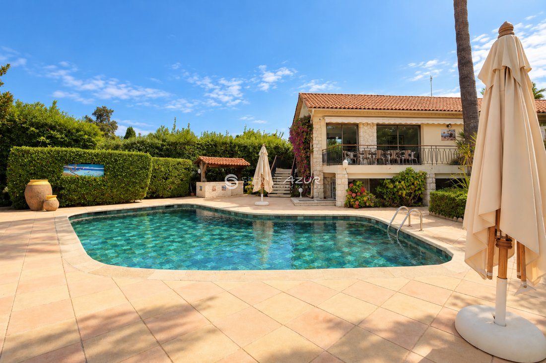 Villa in Vieille Ville, Antibes, Frankreich 3 - 19215388