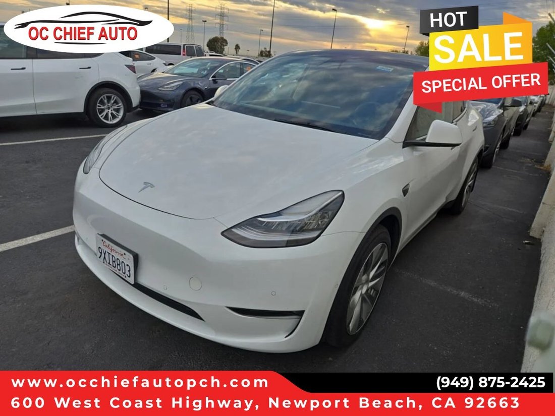 Suv in Newport Beach, CA, United States 1 - 19220702