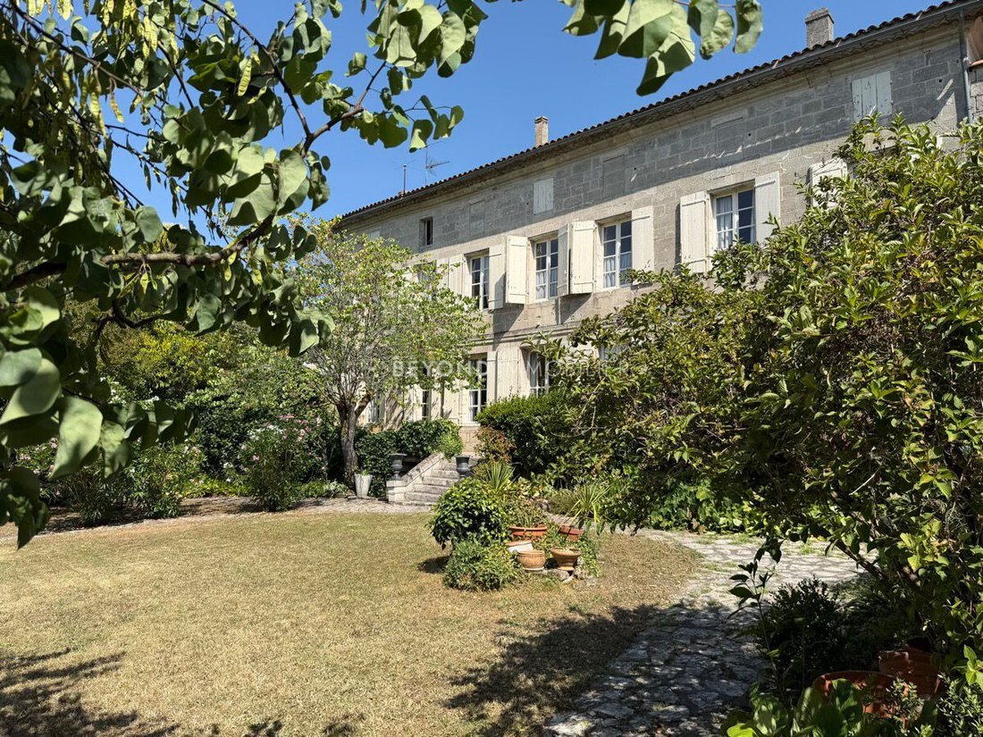 Villa in Dronne, Coutras, France 1 - 19222533