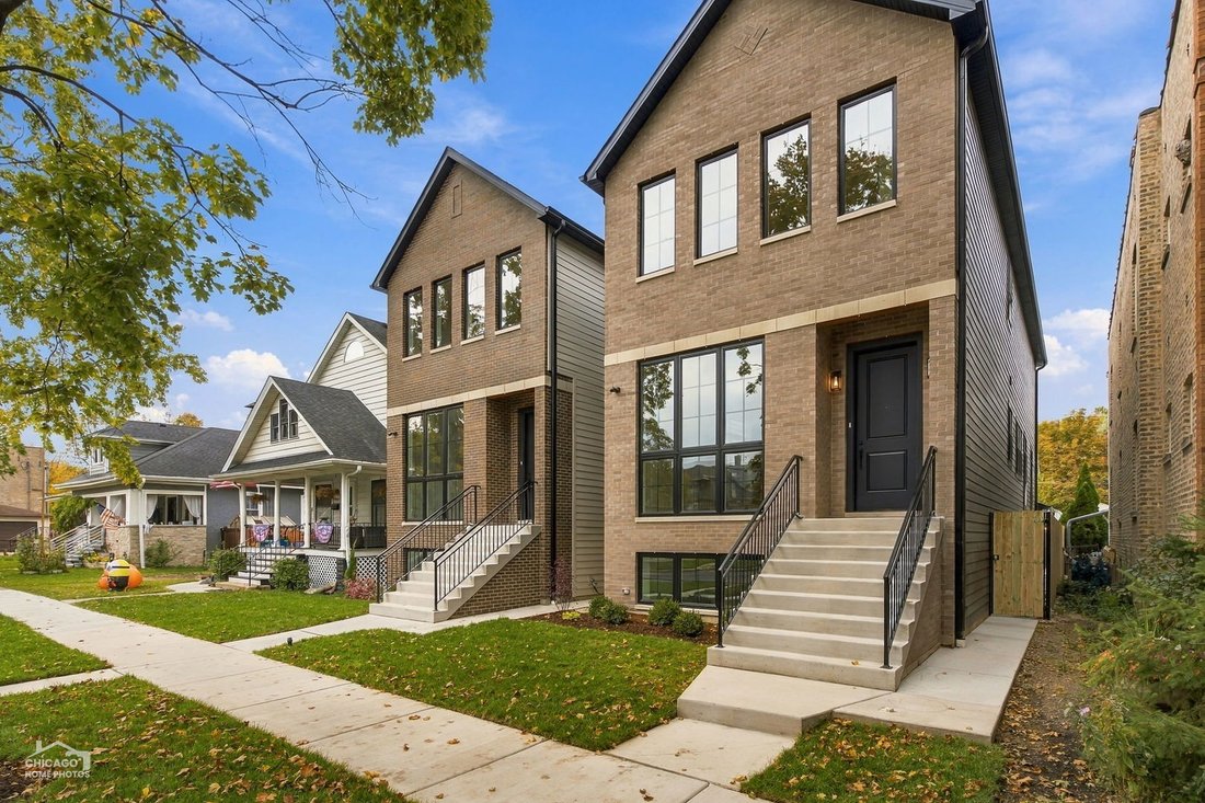 House in Chicago, Illinois, United States 1 - 19217734