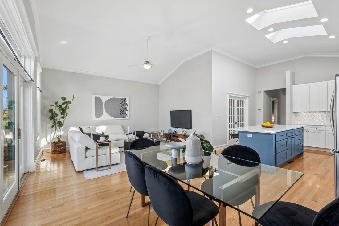 Condo in Chicago, Illinois, United States 2 - 19219569