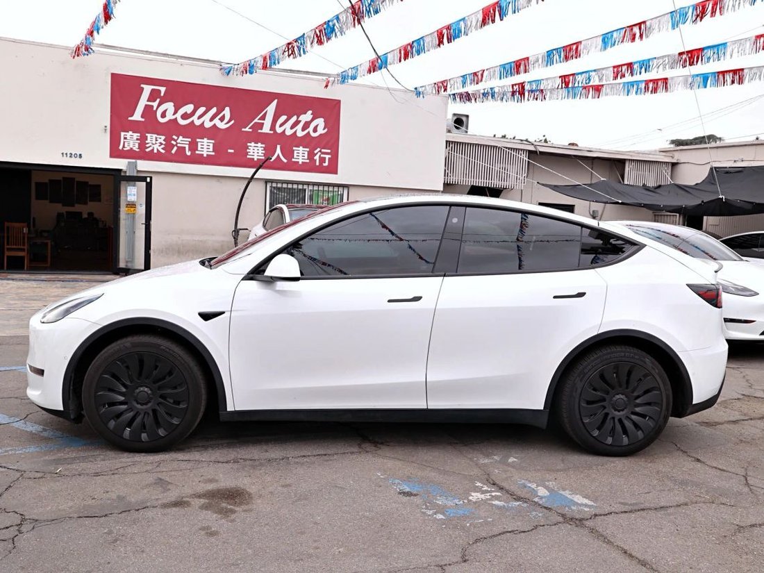 Suv in El Monte, CA, United States 3 - 19219038
