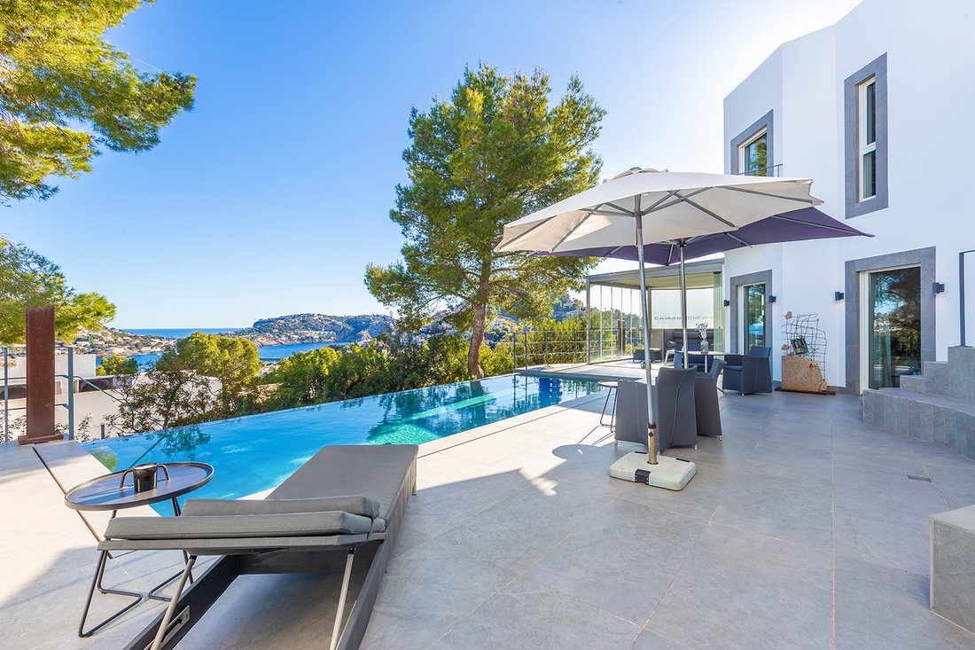 Villa in Port d'Andratx, Andratx, Balearic Islands 1 - 19215186
