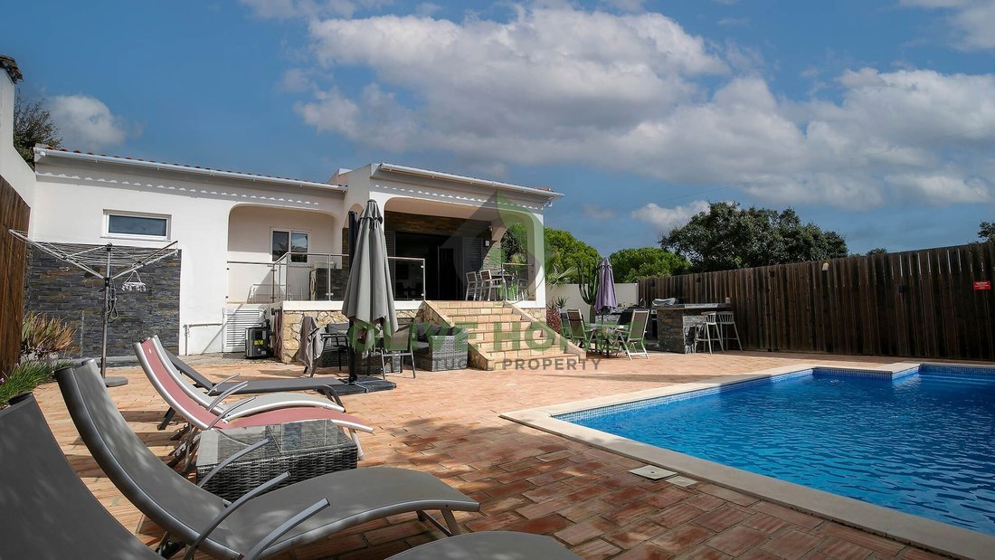 Villa in Almancil, Algarve, Portugal 1 - 19218553