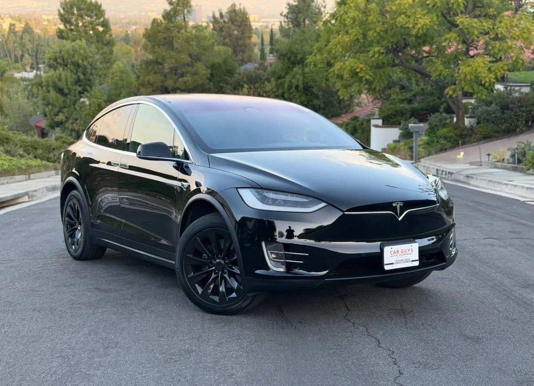Suv in North Hills, CA, United States 5 - 19219164