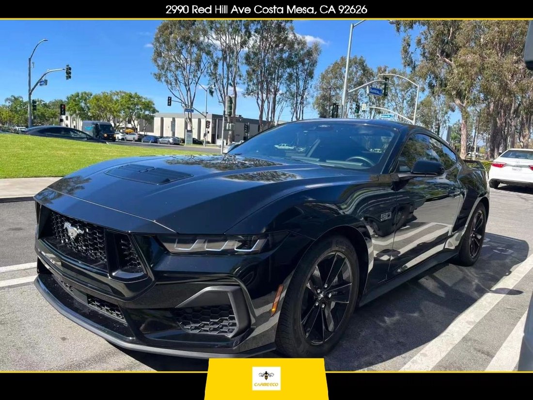 Coupe in Costa Mesa, CA, United States 1 - 19219017