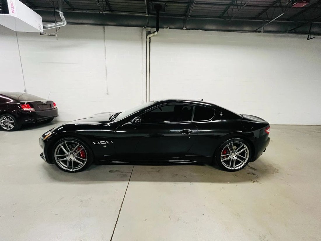 Coupe in Addison, IL, United States 5 - 19221225