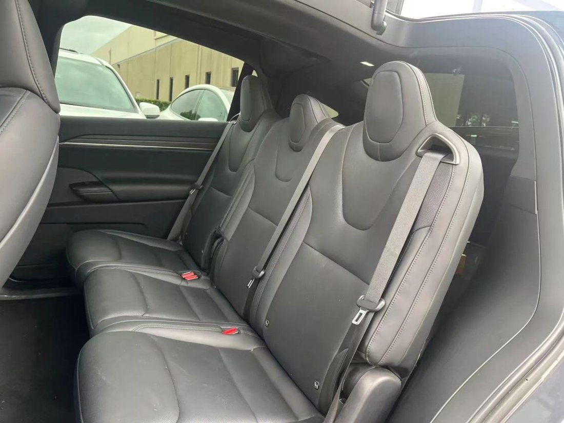 Suv in Costa Mesa, CA, United States 4 - 19218971