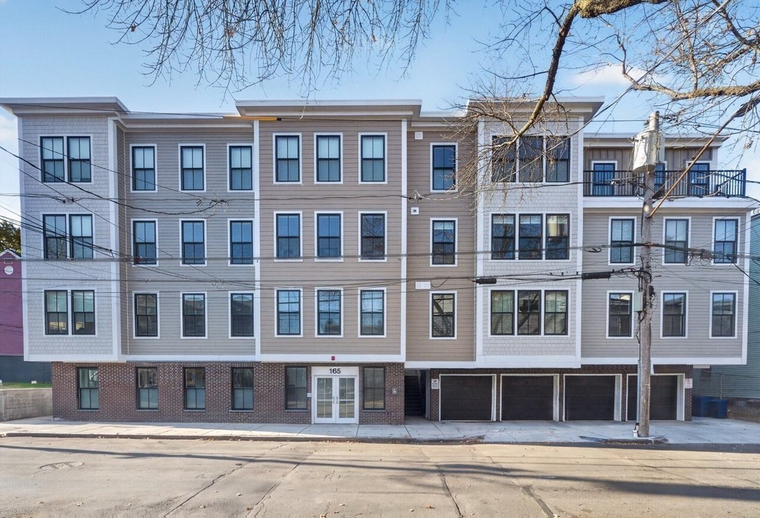 Condo in Boston, Massachusetts, United States 4 - 19215835