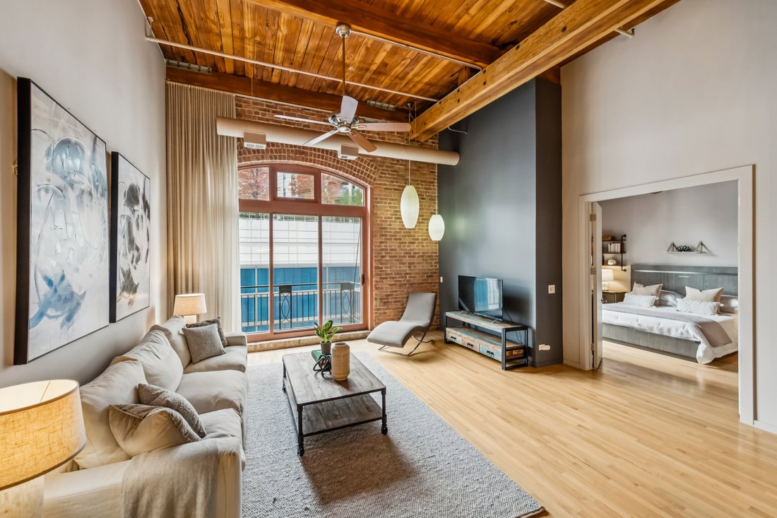 Condo in Chicago, Illinois, United States 2 - 19220015